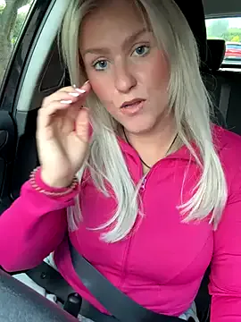 cute_fox_girl – webcam model profile photo Image 15