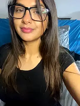 winter11 – webcam model profile photo Image 9