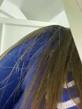 Runarunapi – webcam model profile photo Image 8