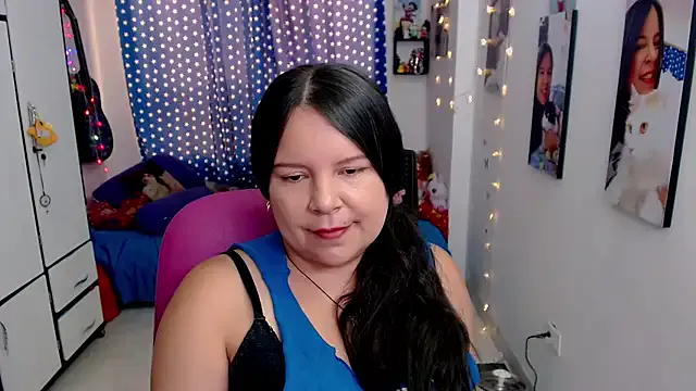 lil_eva live broadcast Image 6