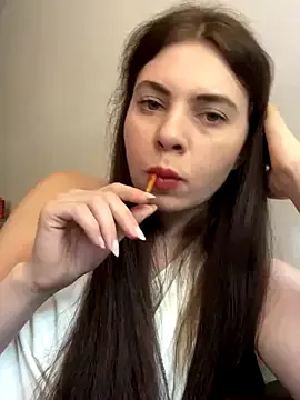 nicole_98 – webcam model profile photo Image 11