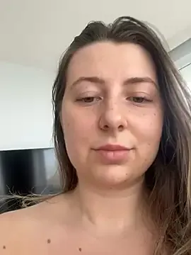Hanna_18_cute – webcam model profile photo Image 2