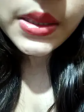 RebeccaSquirtsXXX – webcam model profile photo Image 8