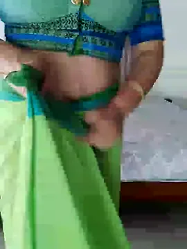 DandanBurgerking – webcam model profile photo Image 12