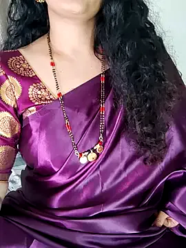DandanBurgerking – webcam model profile photo Image 5