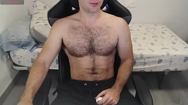 Yaya--728 – webcam model profile photo Image 16