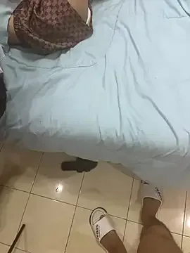 aviebby – webcam model profile photo Image 13