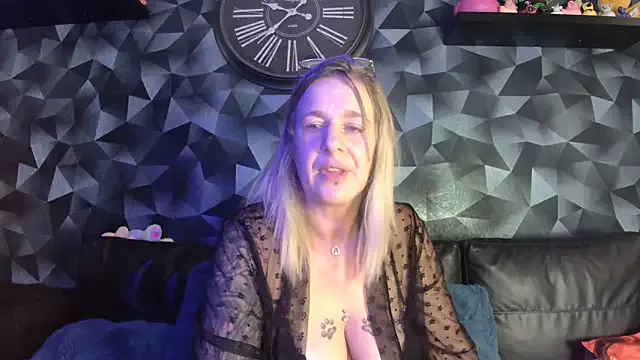 itskassielee – webcam model profile photo Image 15