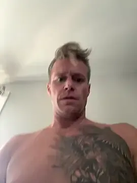 braxiboy – webcam model profile photo Image 2