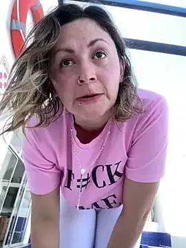 mollyflwers – webcam model profile photo Image 3