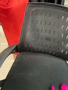 Runarunapi – webcam model profile photo Image 12