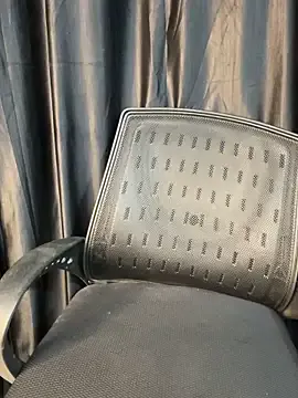 Runarunapi – webcam model profile photo Image 15