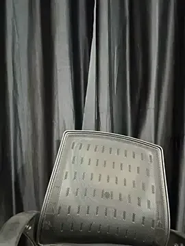 Runarunapi – webcam model profile photo Image 18