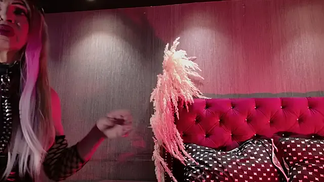 krissone live broadcast Image 10