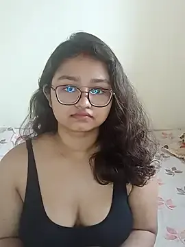 FroggyAnna – webcam model profile photo Image 4