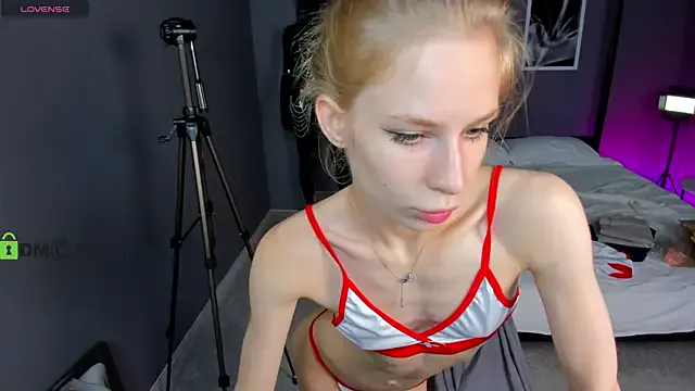 Runarunapi – webcam model profile photo Image 3