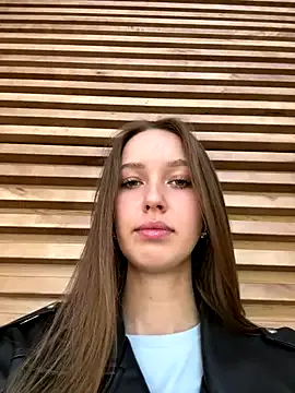 Runarunapi – webcam model profile photo Image 14