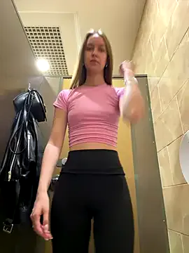 Runarunapi – webcam model profile photo Image 17