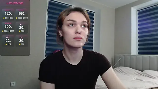 JadeyKhada – webcam model profile photo Image 3