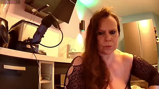 helenamoeller – webcam model profile photo Image 19