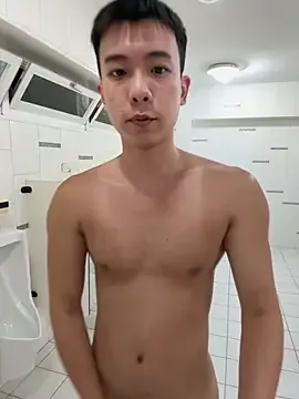 taniy_ – webcam model profile photo Image 18