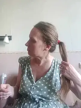 Runarunapi – webcam model profile photo Image 2