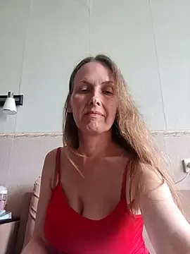 Runarunapi – webcam model profile photo Image 3