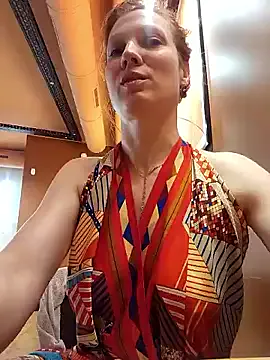 LOVE_MIREI_LOVE – webcam model profile photo Image 10