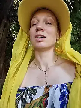 LOVE_MIREI_LOVE – webcam model profile photo Image 16