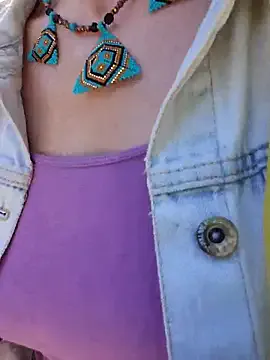 LOVE_MIREI_LOVE – webcam model profile photo Image 8