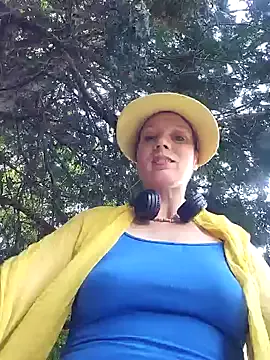 LOVE_MIREI_LOVE – webcam model profile photo Image 9