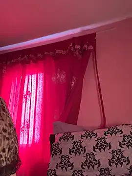 lalilamassu1 – webcam model profile photo Image 5