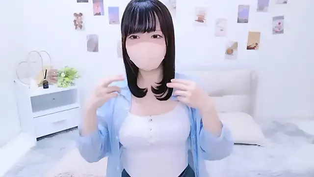 LoveOnStream – webcam model profile photo Image 3