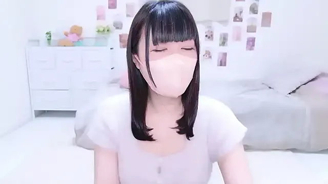 LoveOnStream – webcam model profile photo Image 4