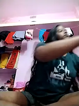 bridgetjean – webcam model profile photo Image 12