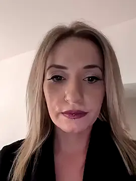 Hahaha_ha2 – webcam model profile photo Image 14