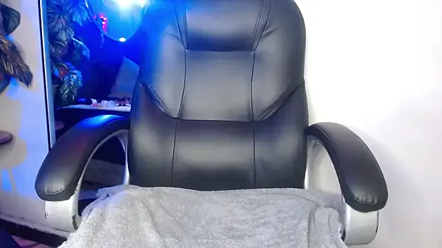 Salytexas – webcam model profile photo Image 4