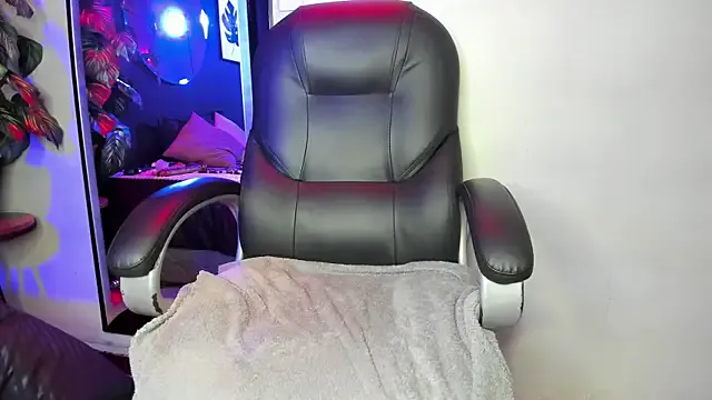 Salytexas – webcam model profile photo Image 8