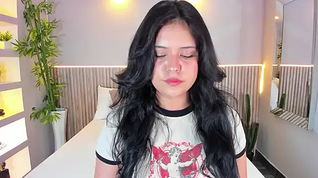 MARIAo0 – webcam model profile photo Image 13