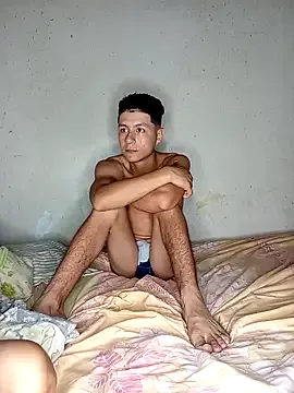 Runarunapi – webcam model profile photo Image 10