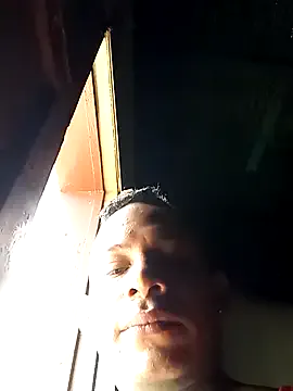 Runarunapi – webcam model profile photo Image 13