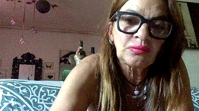 mollyflwers – webcam model profile photo Image 15