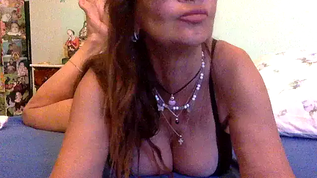 mollyflwers – webcam model profile photo Image 5