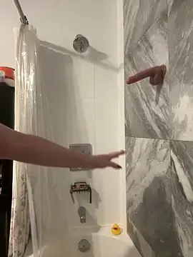 TOP_po – webcam model profile photo Image 19