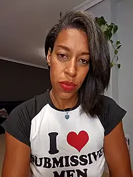 miss_juliaa – webcam model profile photo Image 19
