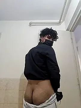 nvrenuff1979 – webcam model profile photo Image 2