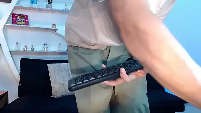 Runarunapi – webcam model profile photo Image 6