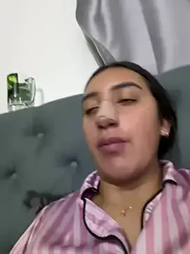 -AngelAri- – webcam model profile photo Image 3