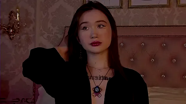 KimKelly13 – webcam model profile photo Image 12