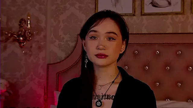 KimKelly13 – webcam model profile photo Image 19